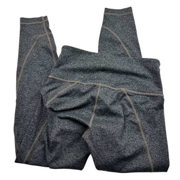 Athleta Salutation 7/8 Leggings - Picture 4 of 11